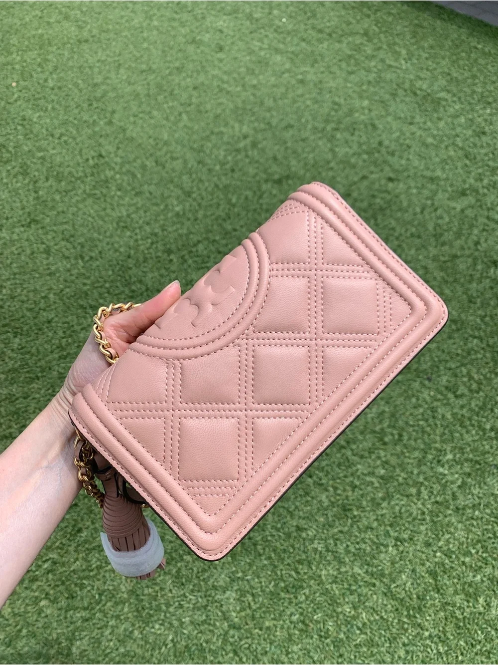 Tory Burch Fleming Pink Moon Quilted Leather Chain Wallet Crossbody Bag